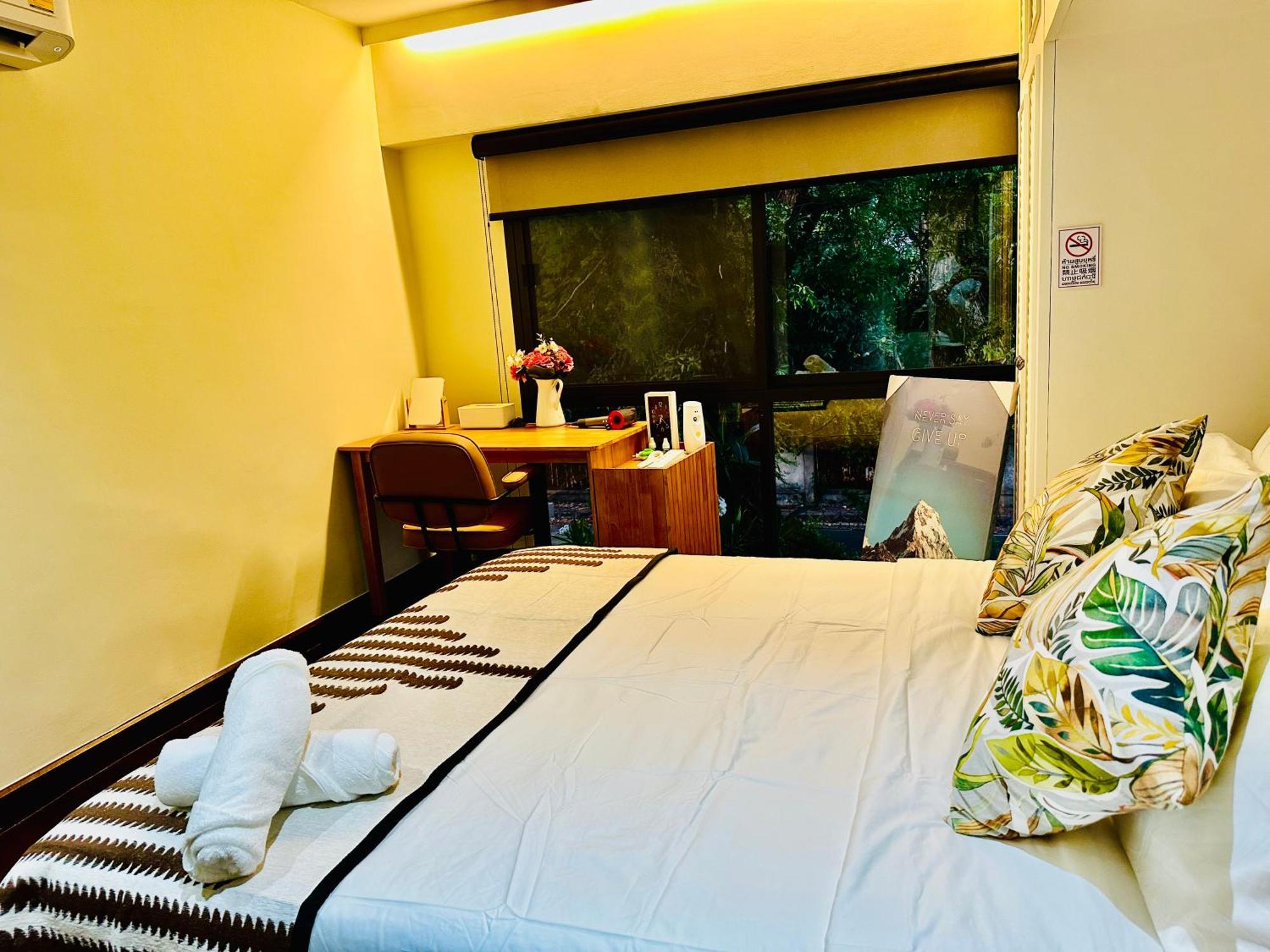 5br With Private Pool Sukhumvit 10mins Bts Villa Bangkok
