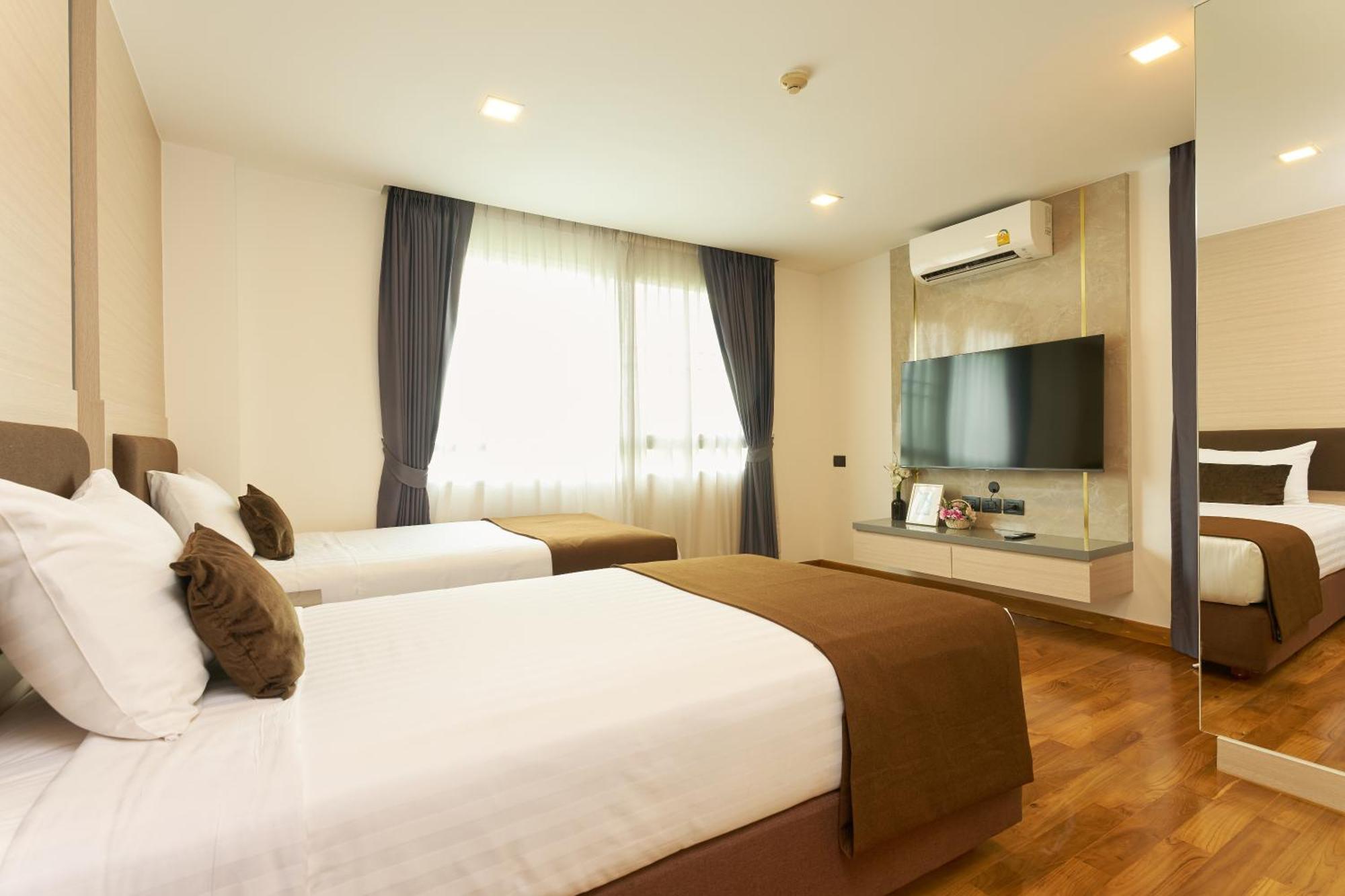 Shine Sukhumvit Thonglor 4*
