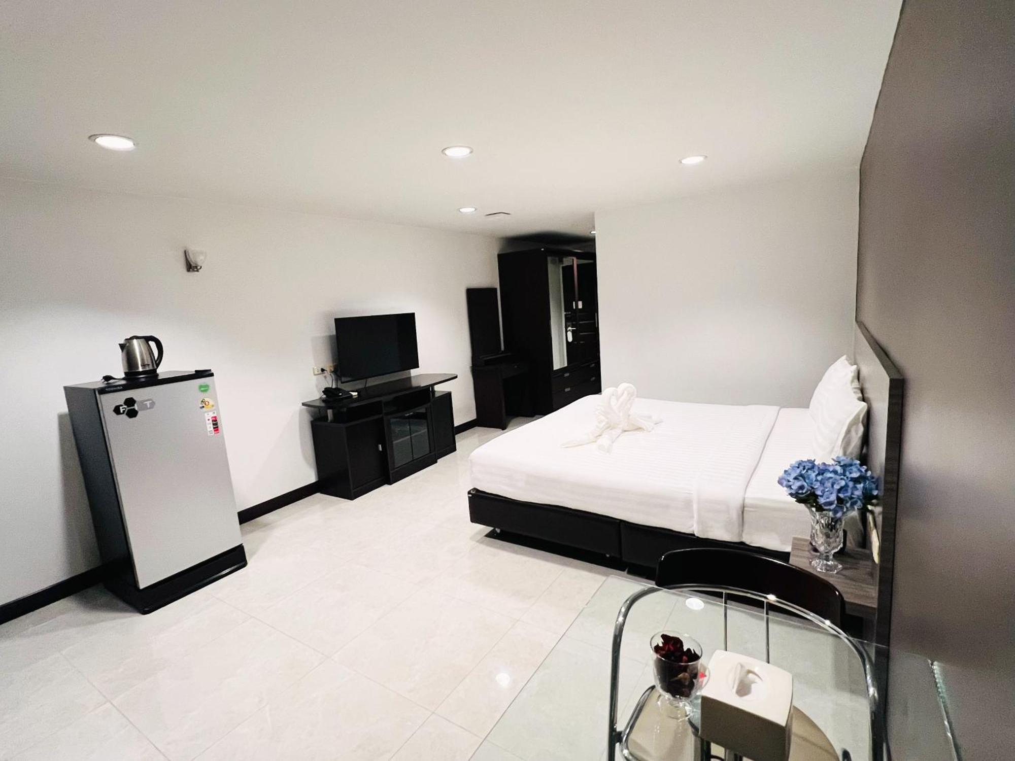 Hotel 14 Place 3*