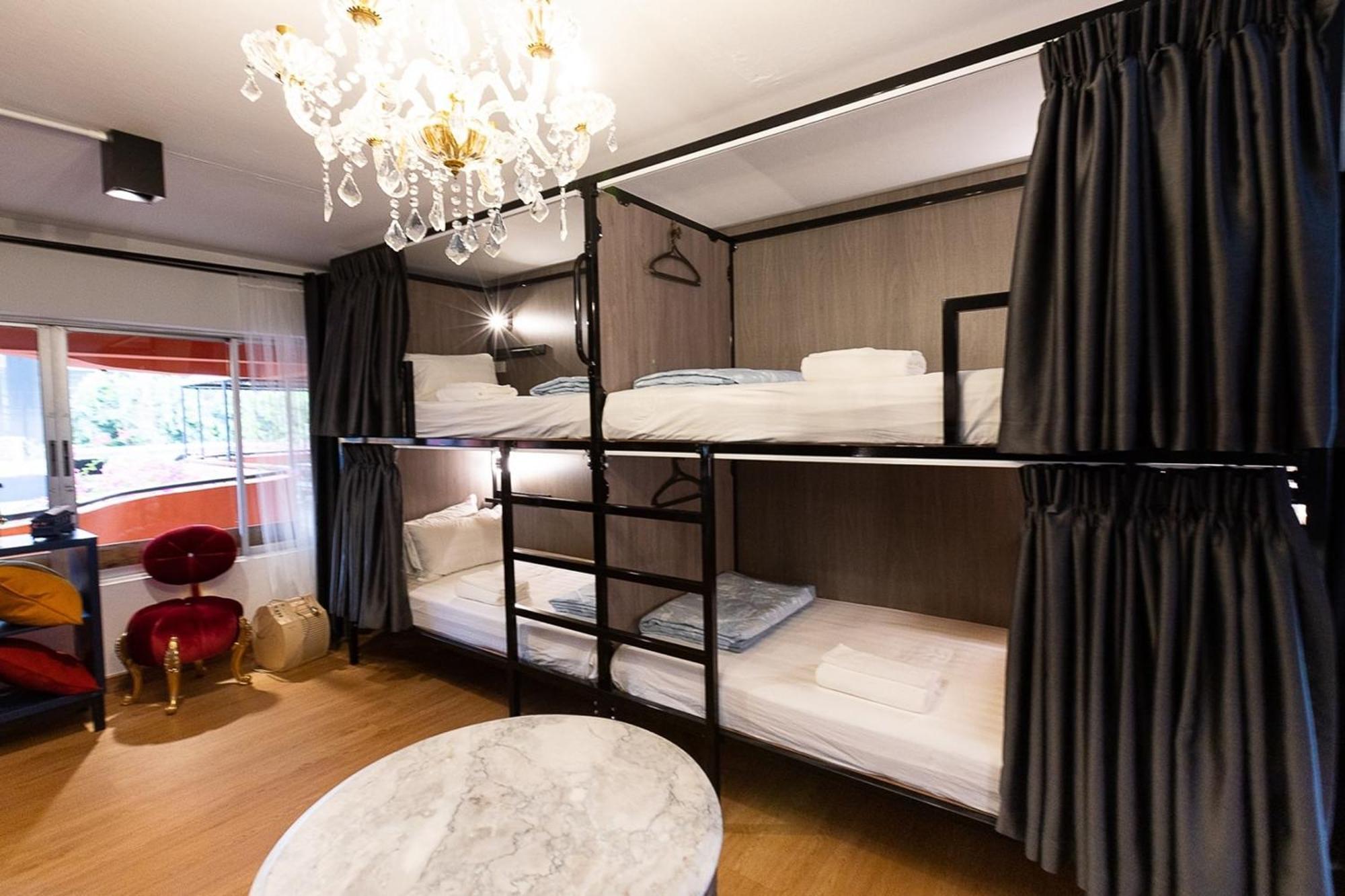 Hostel Orange