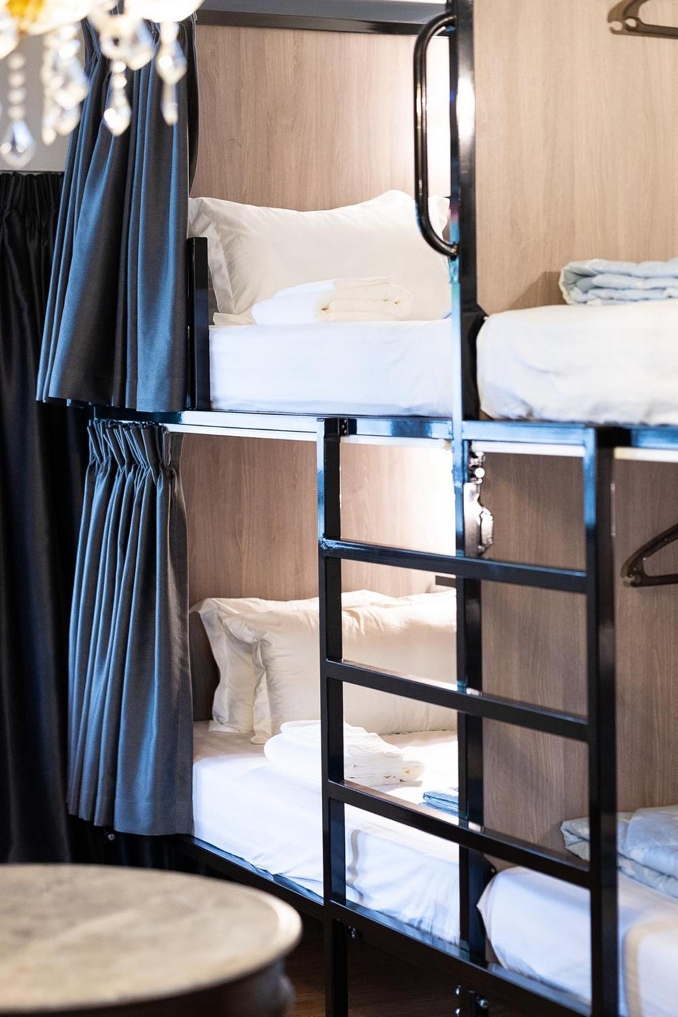 Hostel Orange