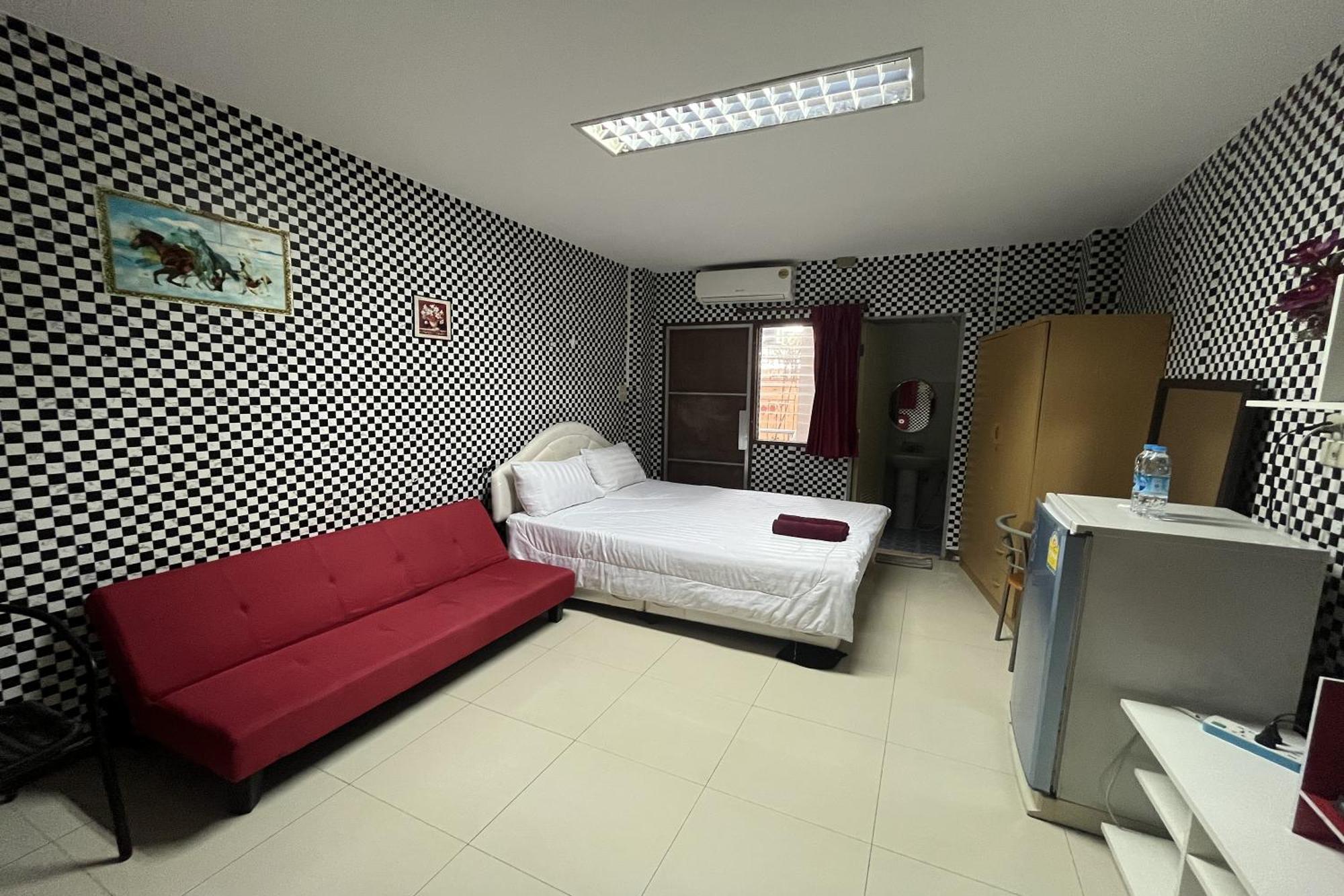 Apartment Place 107