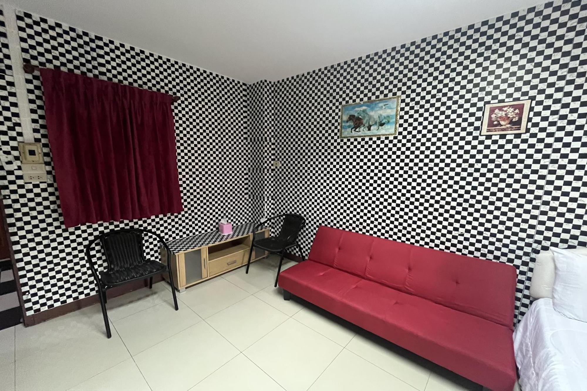 Place 107