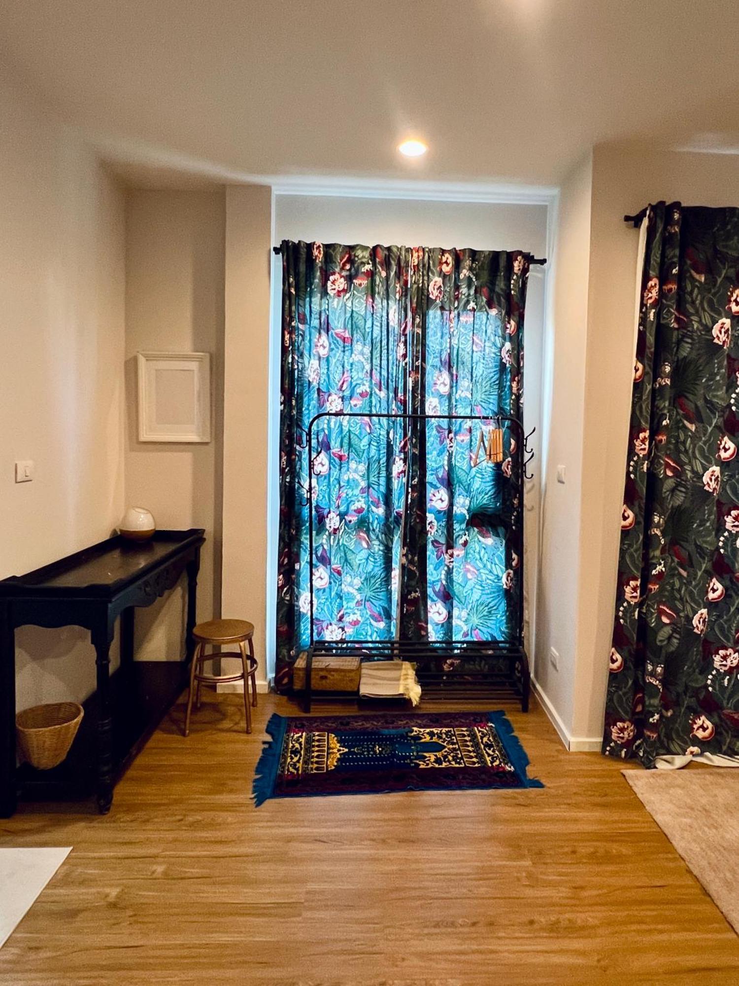 Stylish2bd Pool&gym Near Airport