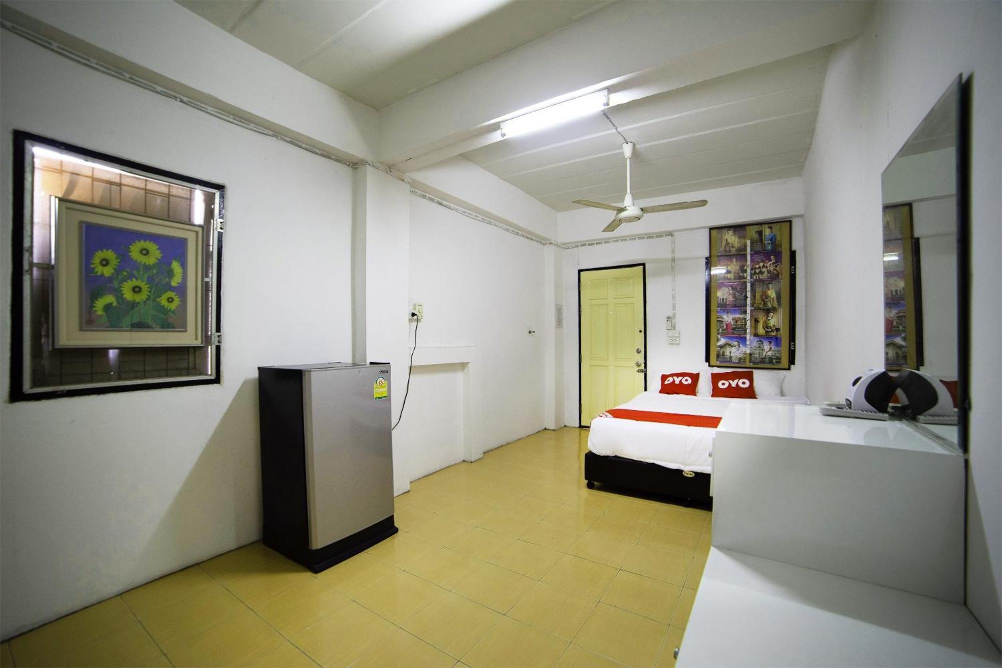 Oyo 560 Chang Suvarnabhumi Hostel *