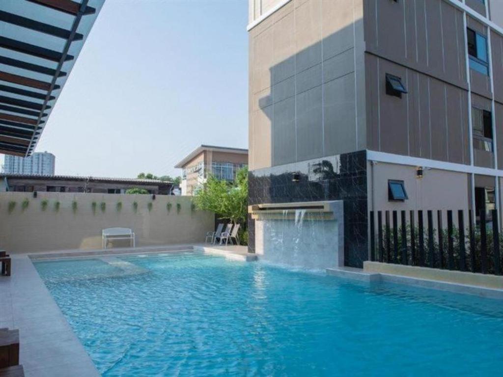Capital O Amanah Hotel 2*