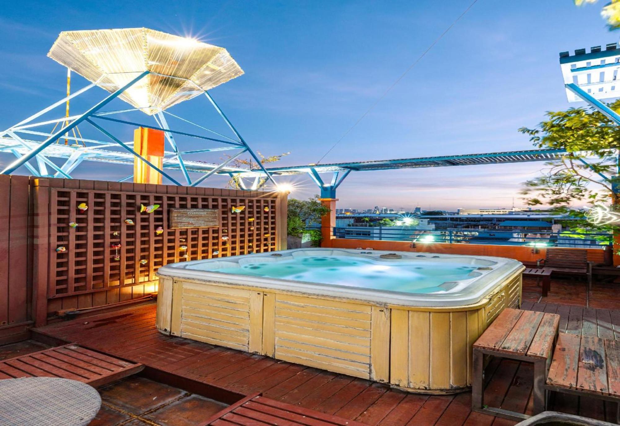 Collection O Diamond House Khaosan 3*