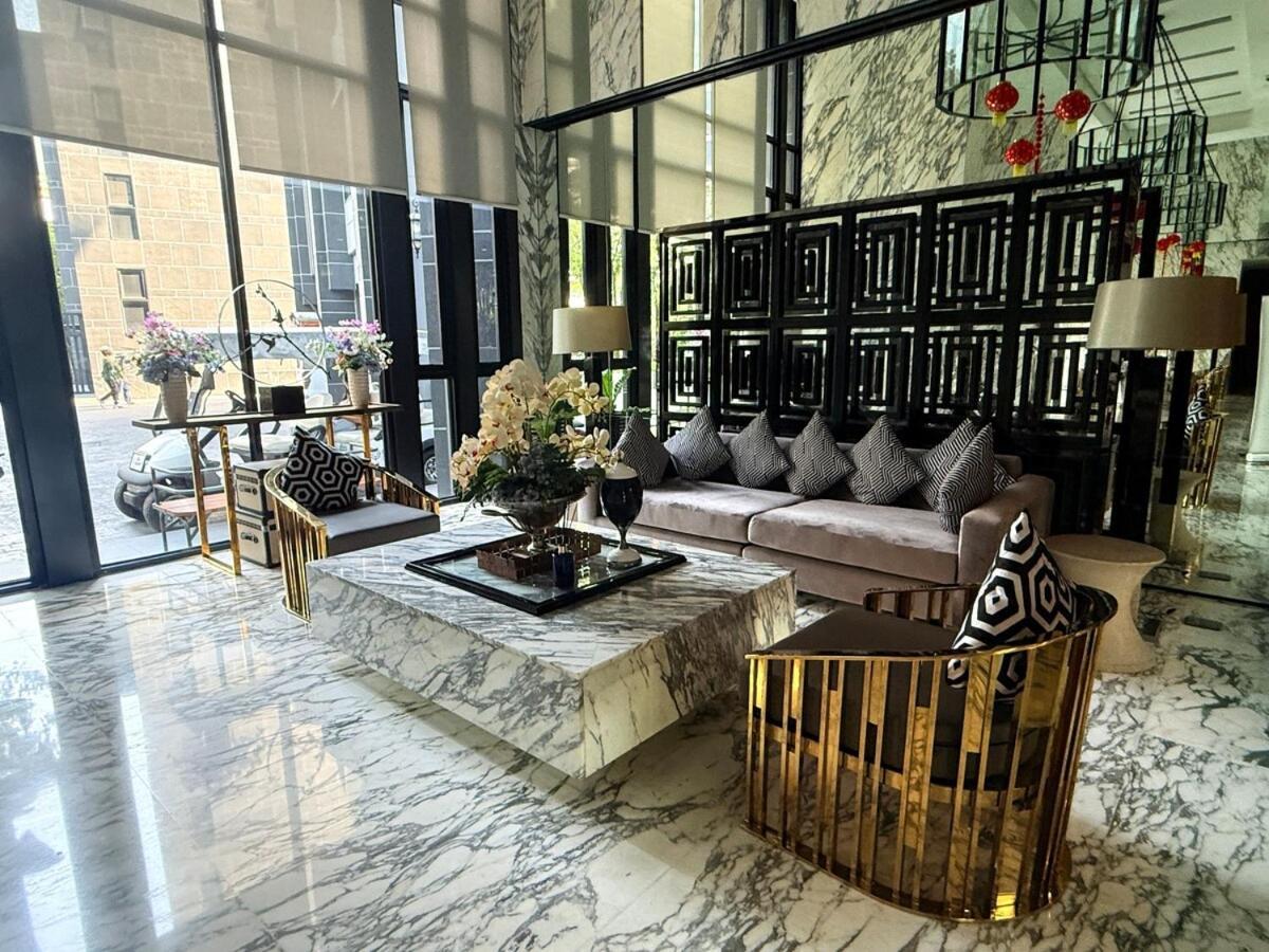 Prime Sukhumvit 77 With Pool & Gym Apartment