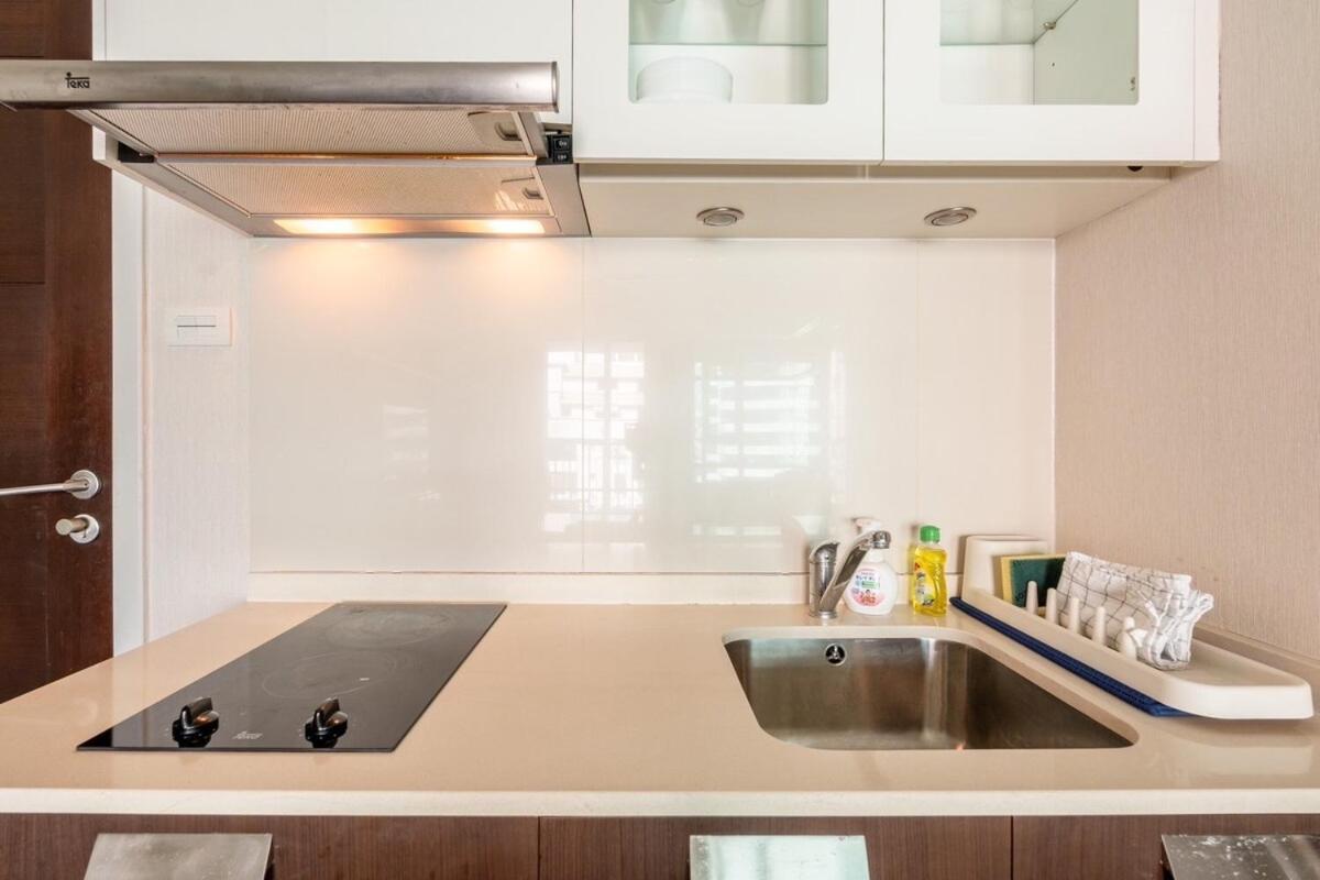 Luxury Prime Thong Lor - Fast Wifi, Gym&pool Apartment Bangkok
