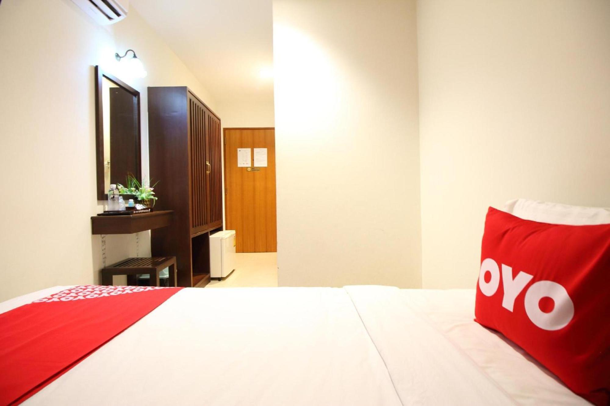 Super Oyo 484 Pannee Khaosan Sha Hotel 3*