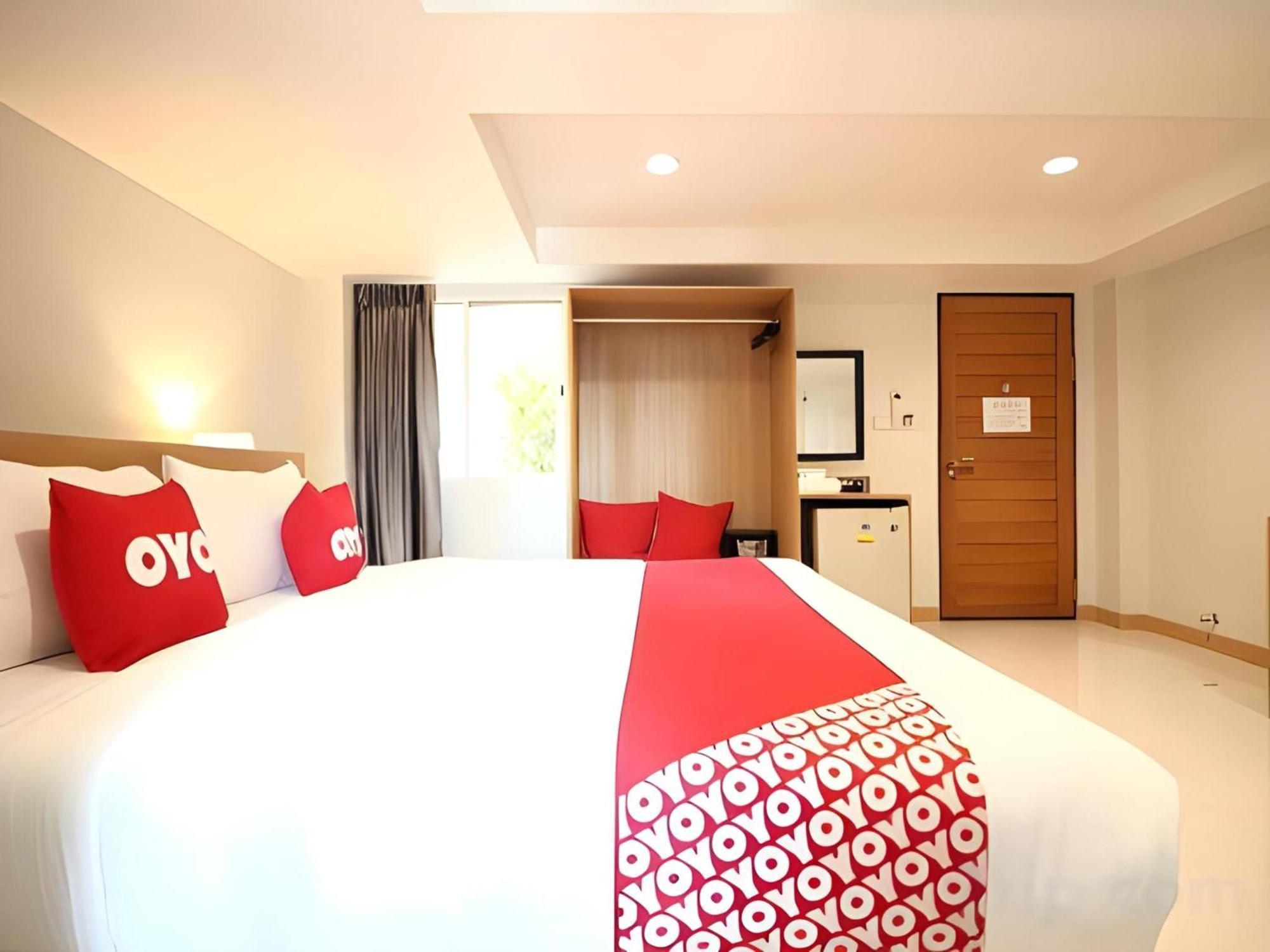 Super Oyo 484 Pannee Khaosan Sha Hotel 3*