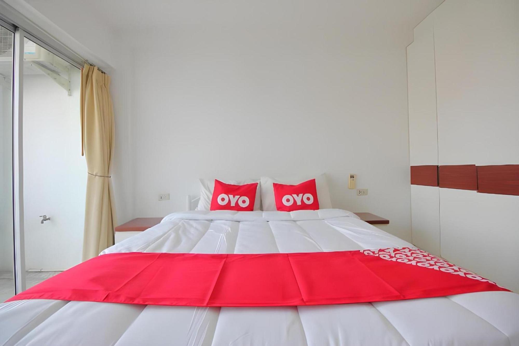 Super Oyo 498 Ladawan Hotel 3*