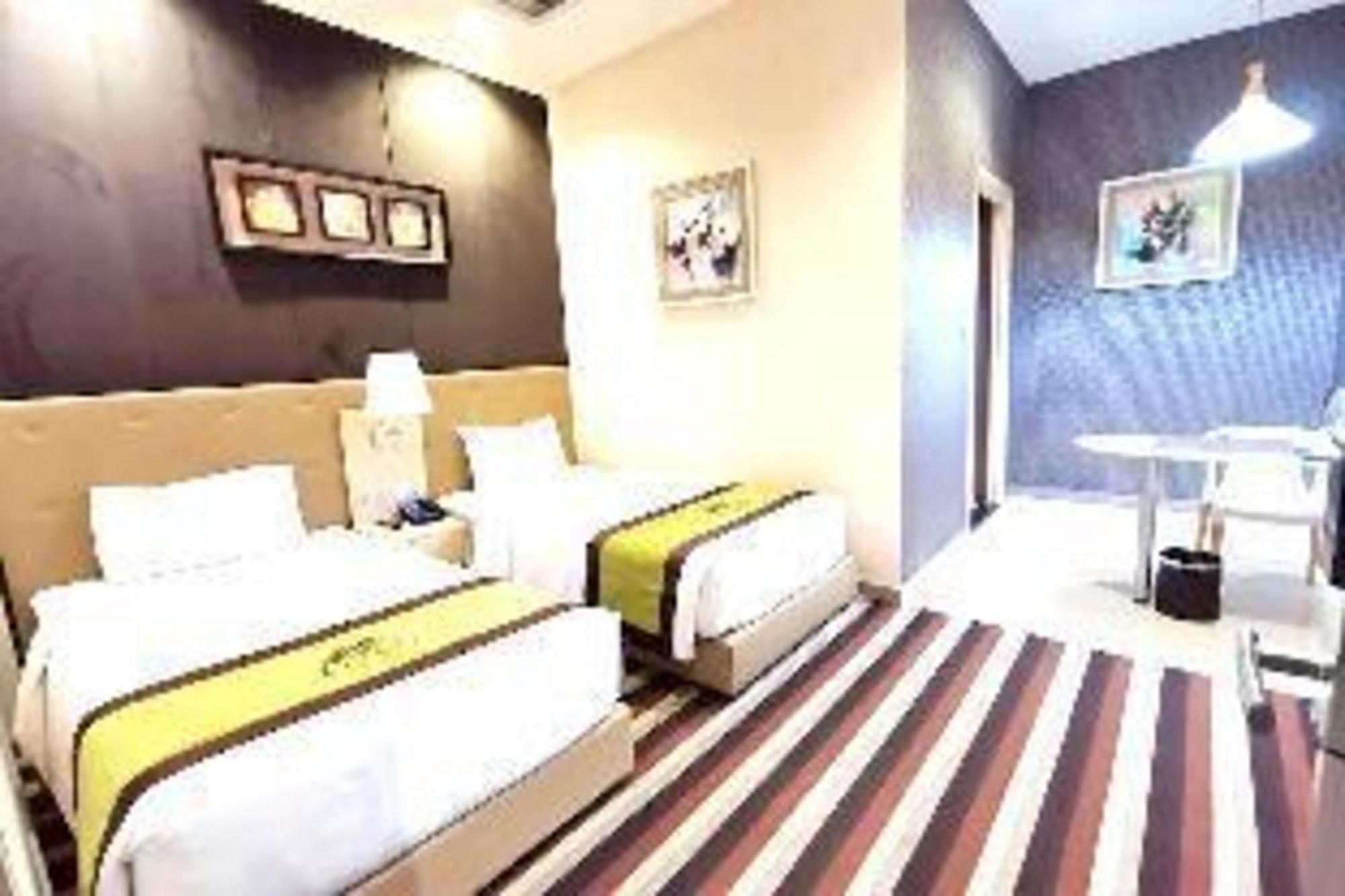Hotel Capital O 75451 Podstel 4*