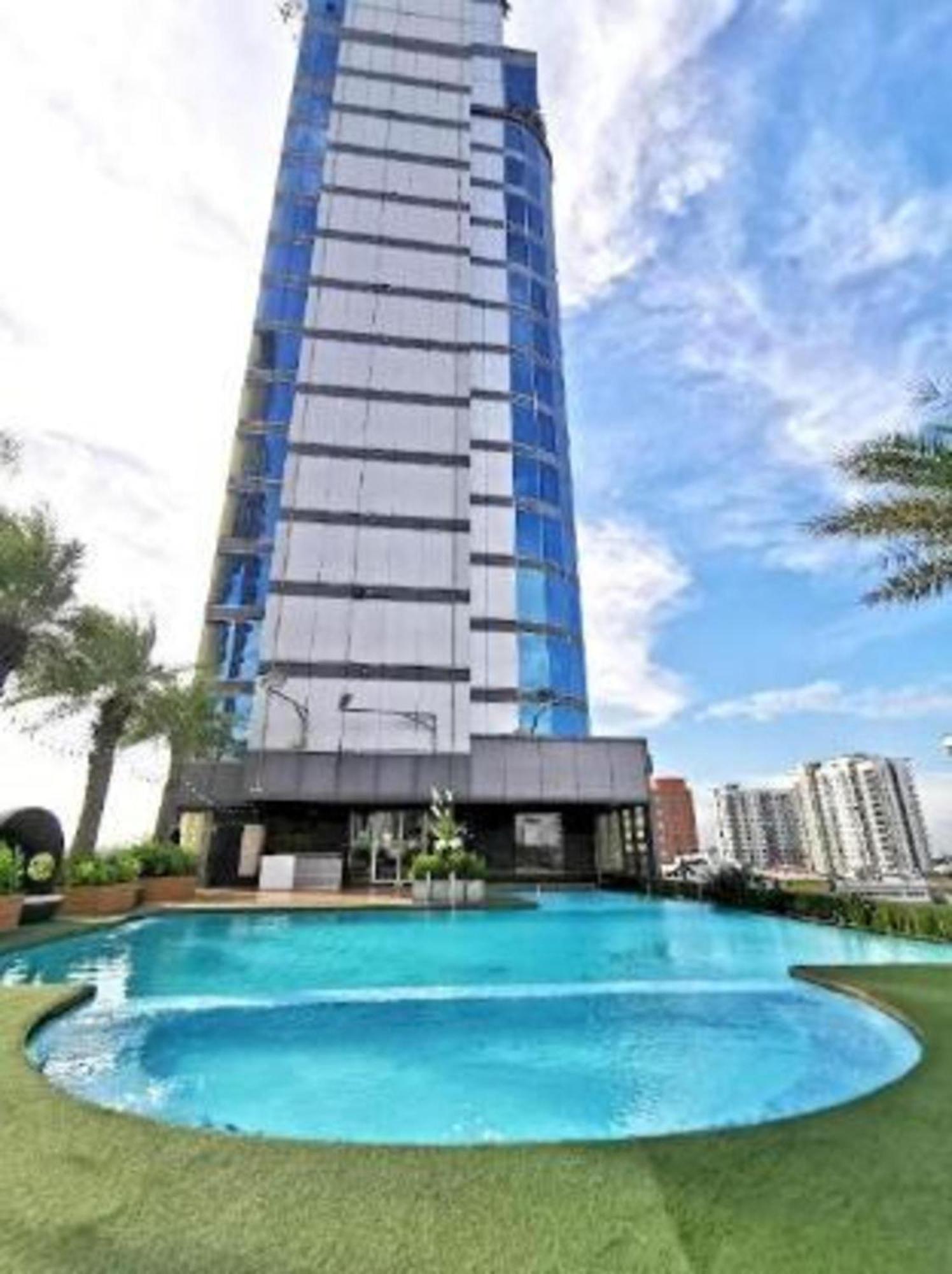 Capital O 75451 Podstel Hotel 4*