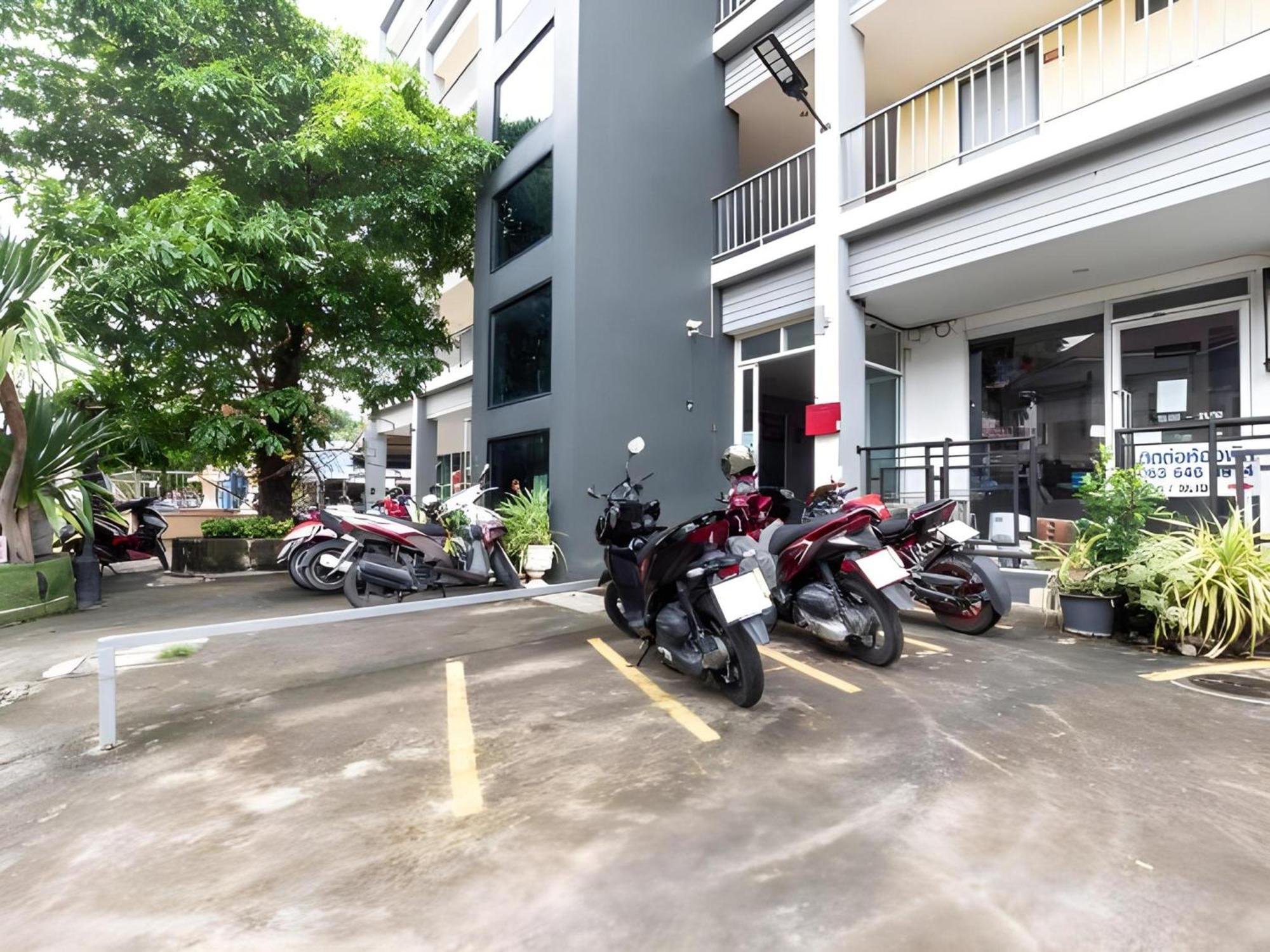 Capital O 75451 Podstel Hotel Bangkok