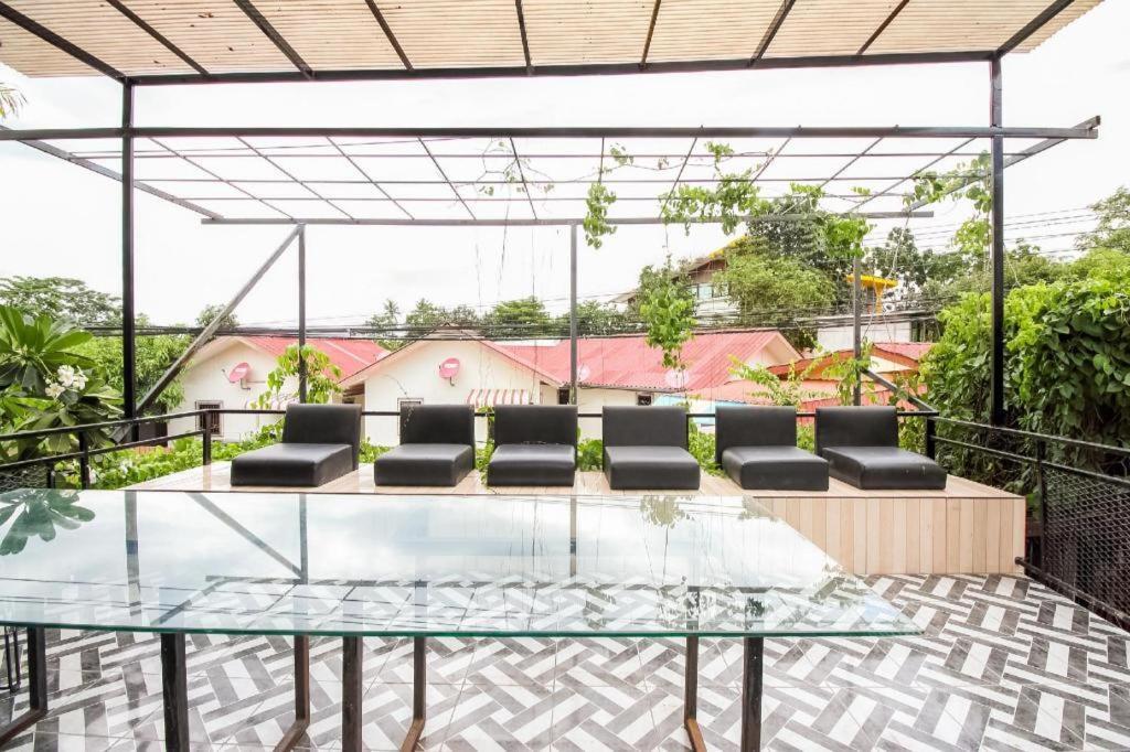 Resort Oyo 271 The Romklao Bangkok