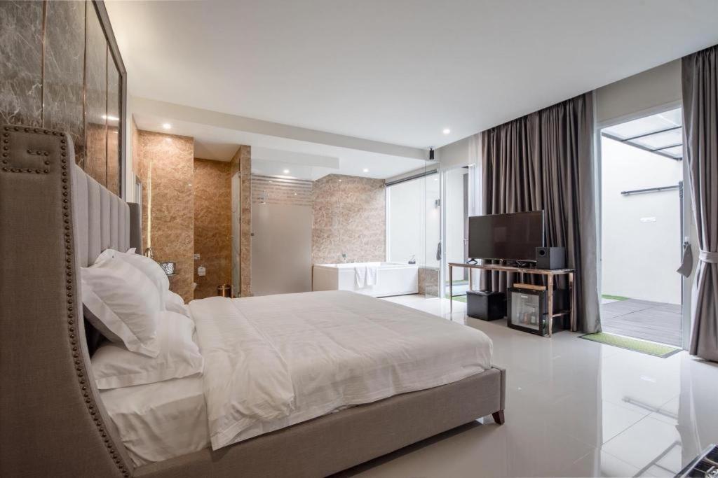 The Valen Resort
