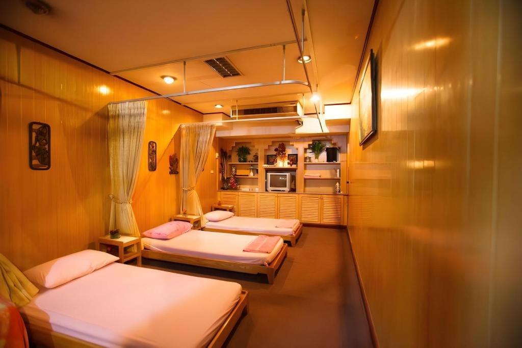 Hotel Nana 3*