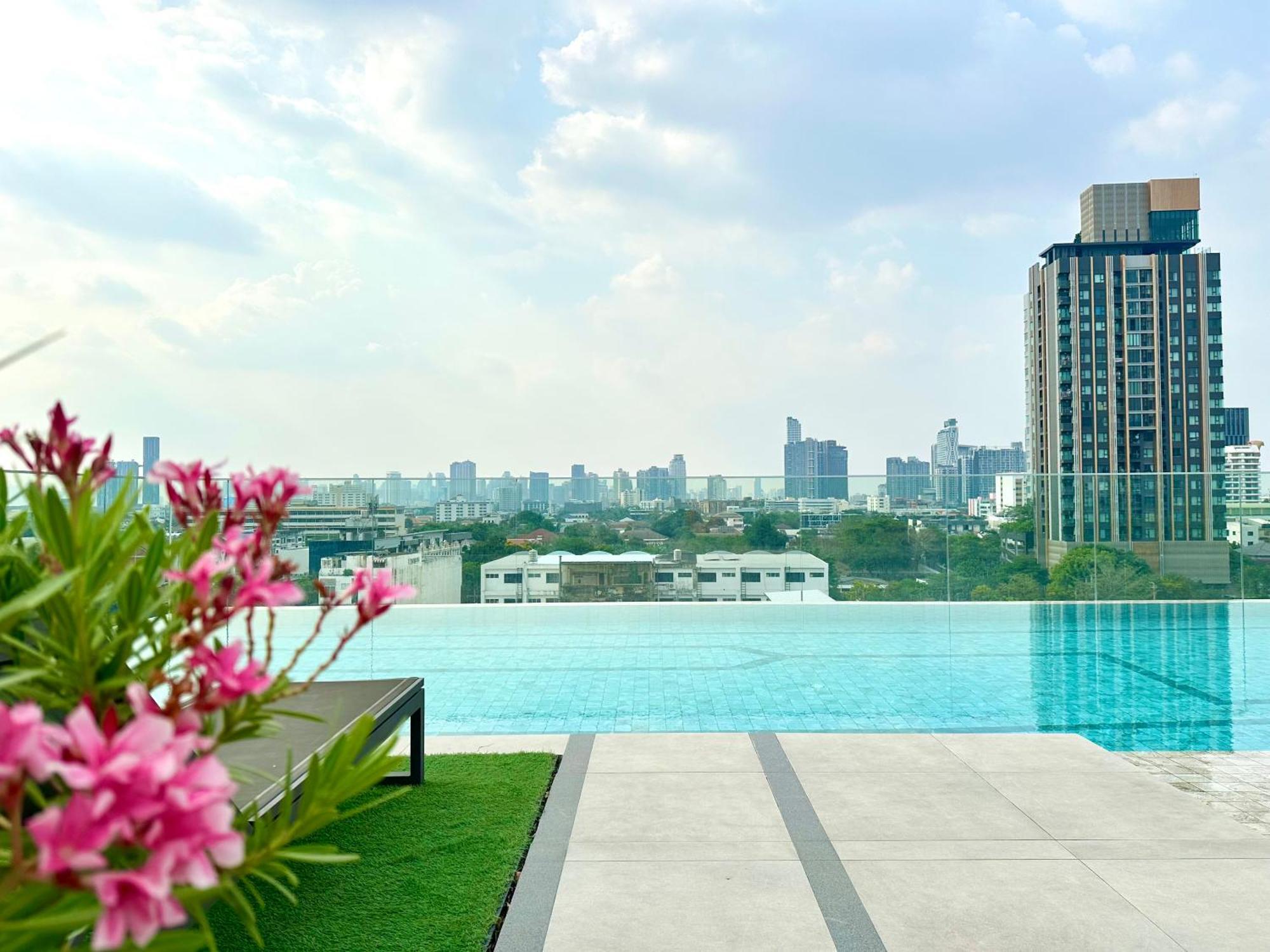 Cosy * Bangkok