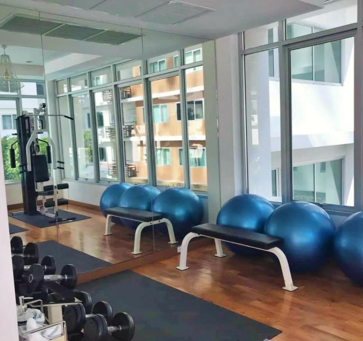 Low-rise House In Thonglor Bts With Pool & Gym *