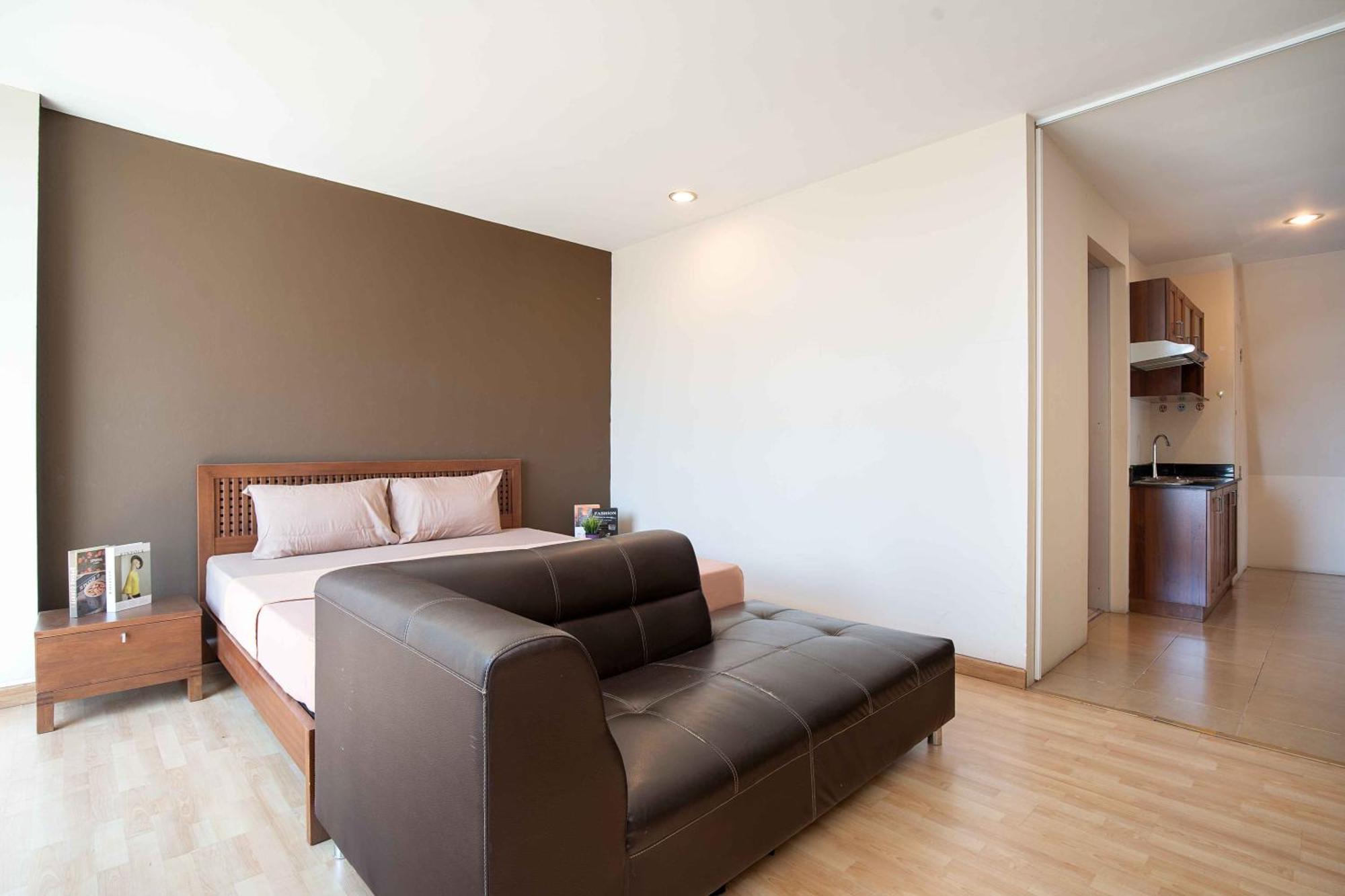 Apartment 181 Ekkamai Bangkok