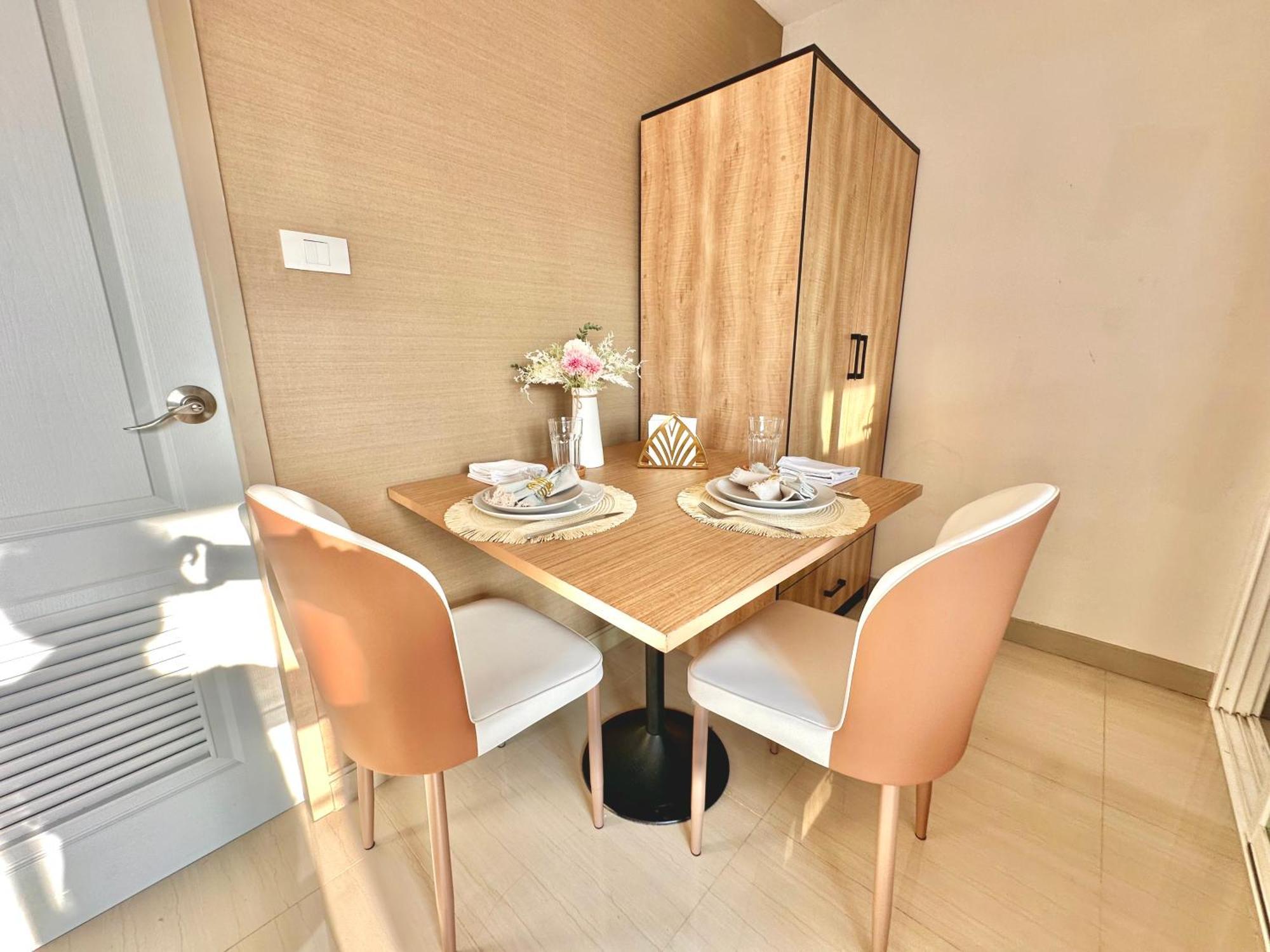 Apartment With View Near Ekkamai Bangkok