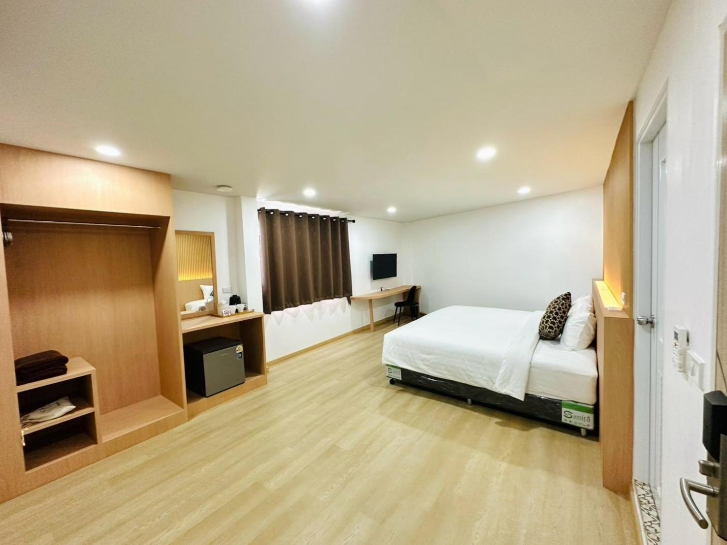 The Cozy 77 Hotel