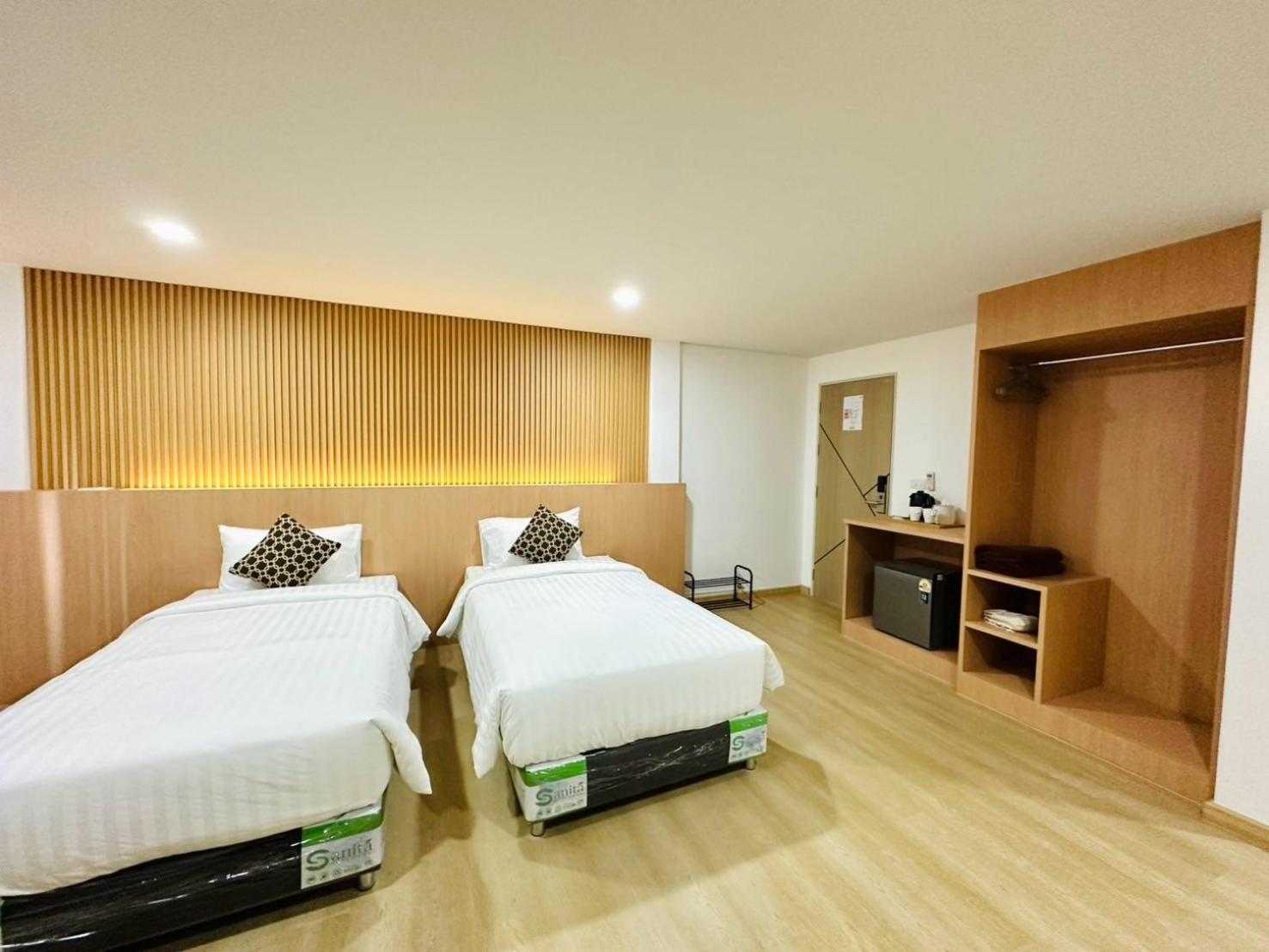 Hotel The Cozy 77