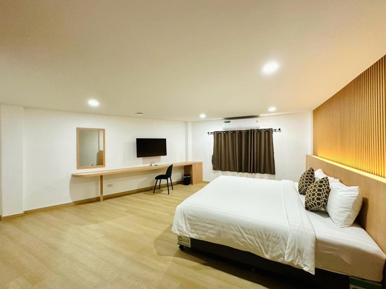 Hotel The Cozy 77