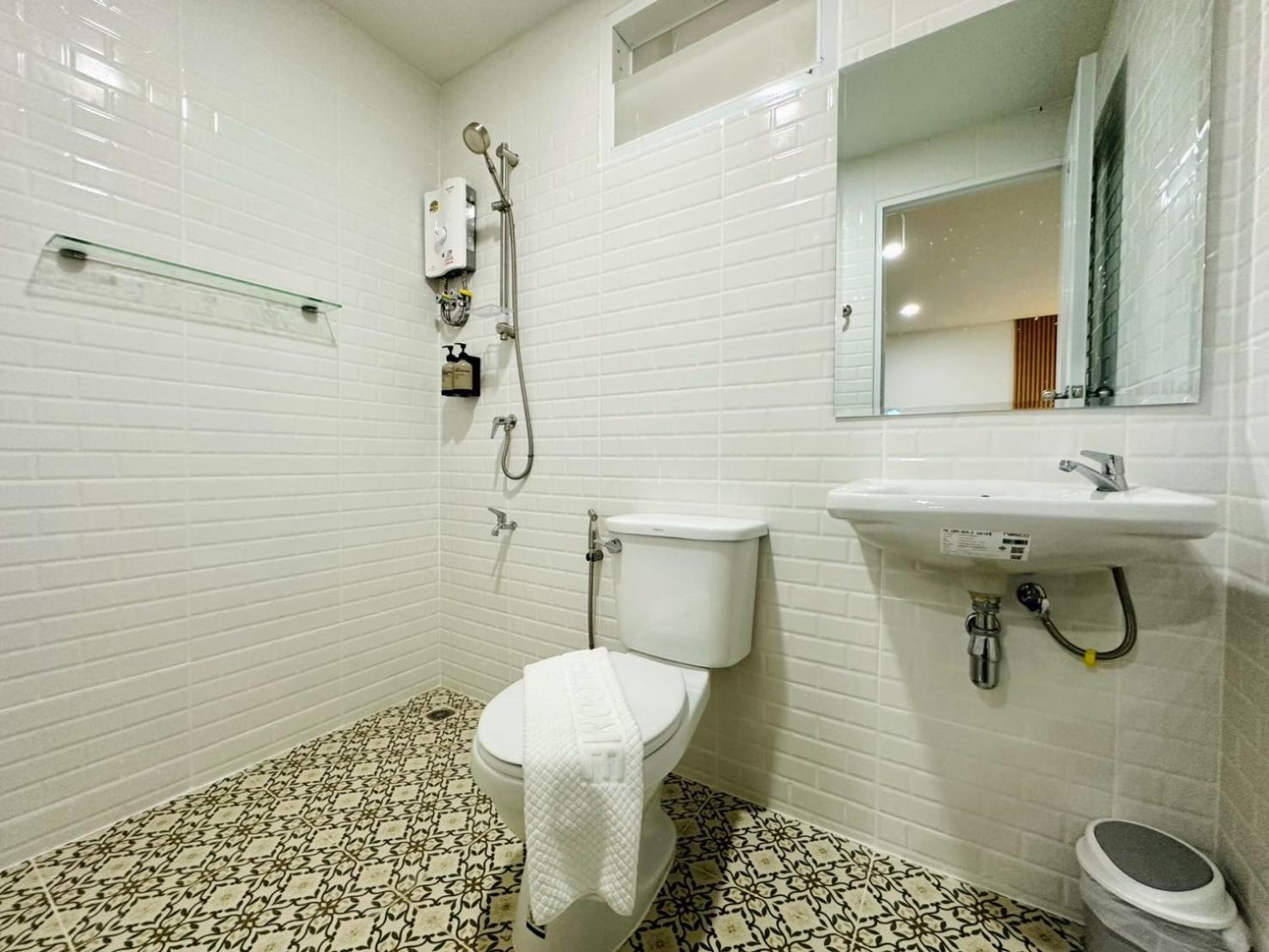 The Cozy 77 Hotel