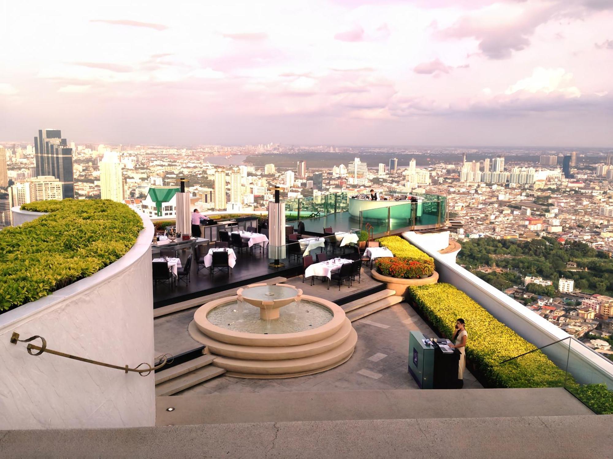 State Tower Apartment Bangkok