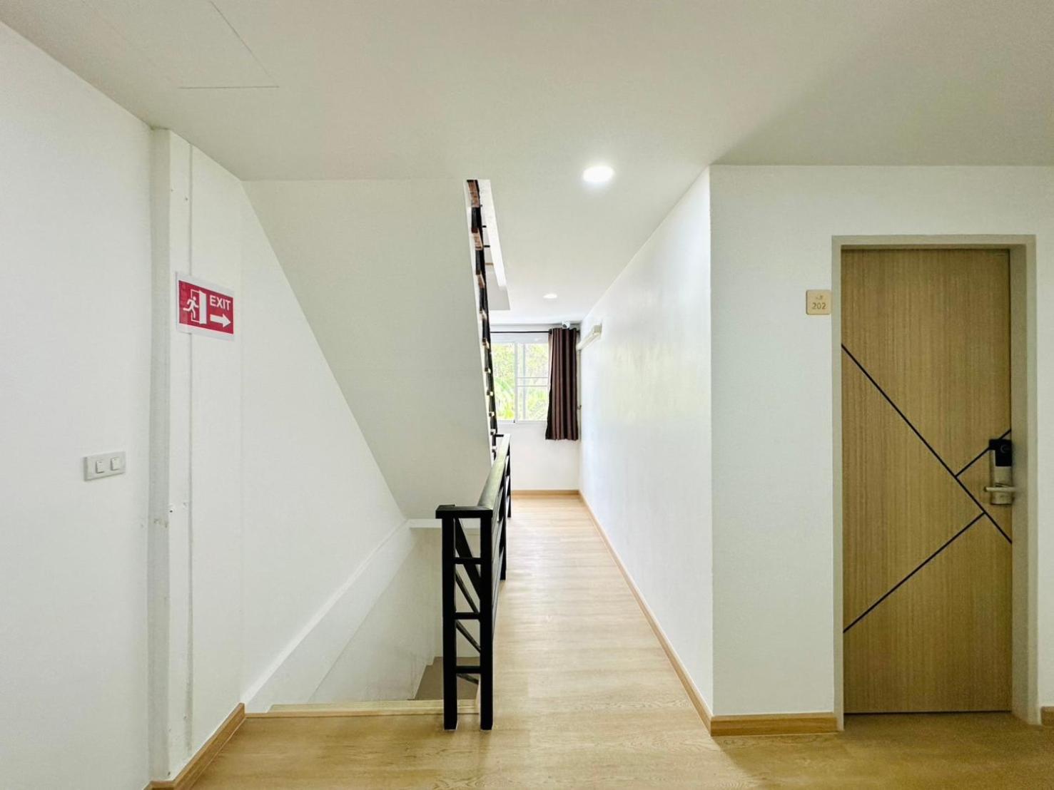 The Cozy 77 Hotel 3*