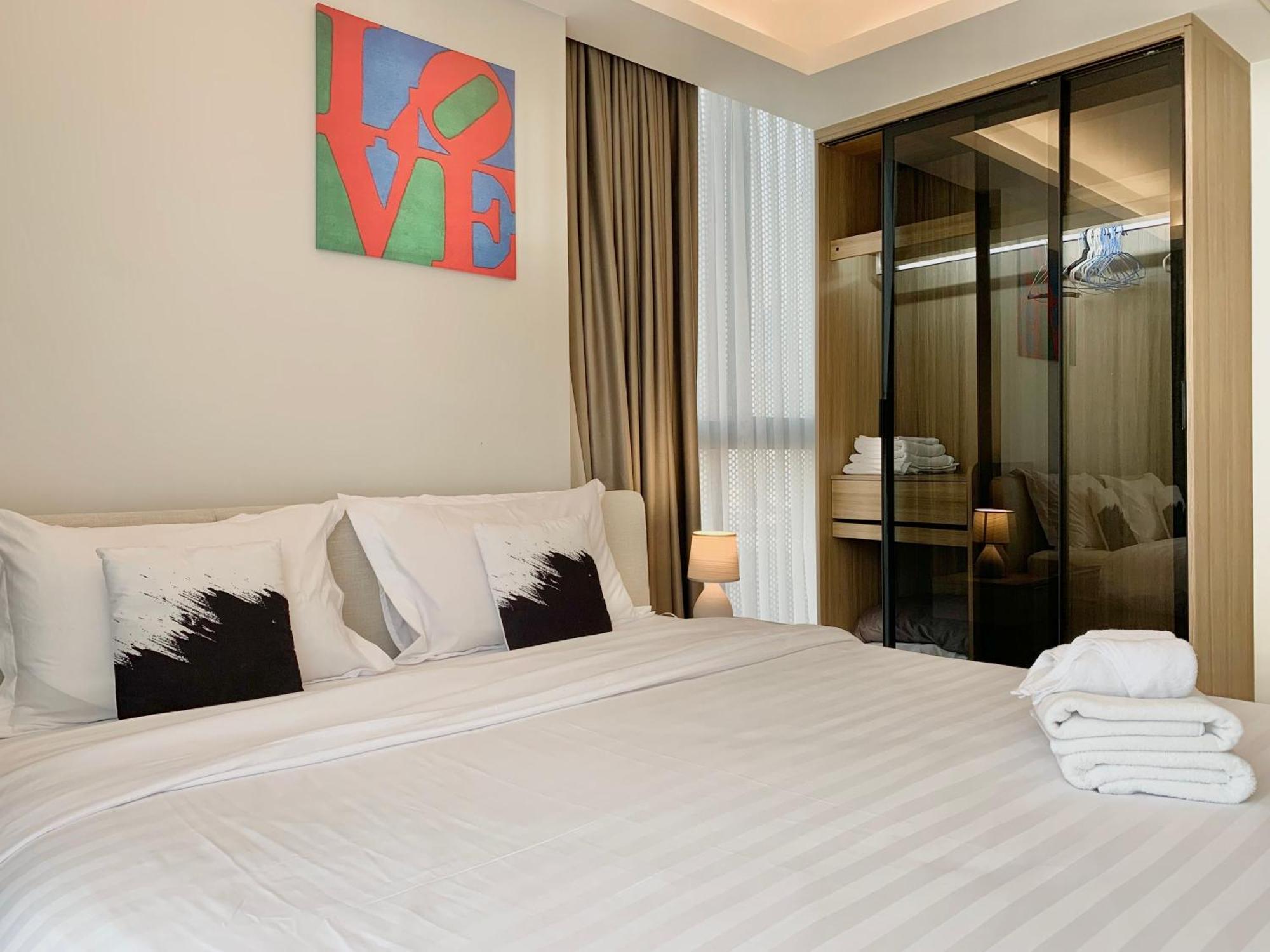 Apartment Circle31 #2br *