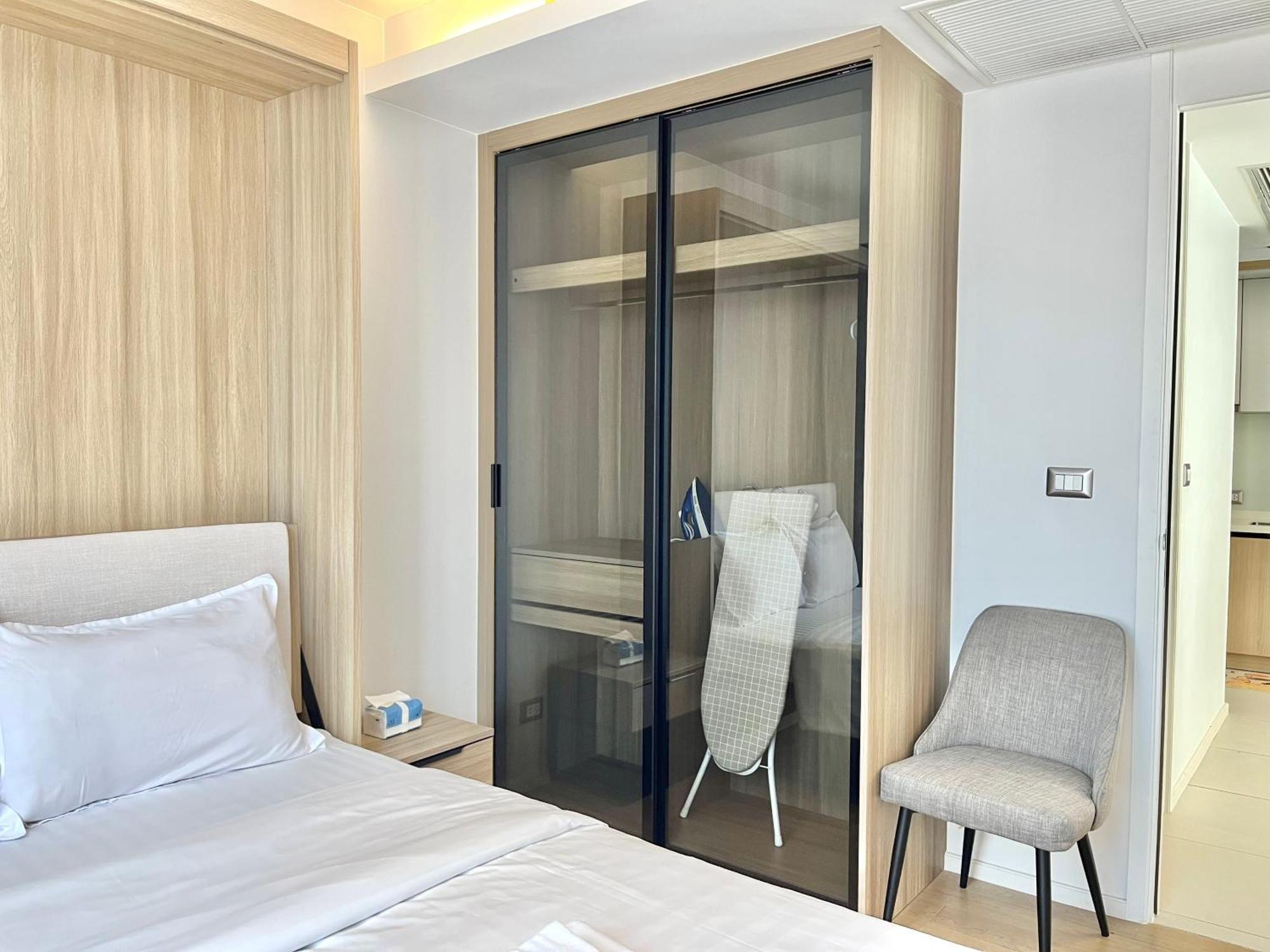 Apartment Circle31 #2br *