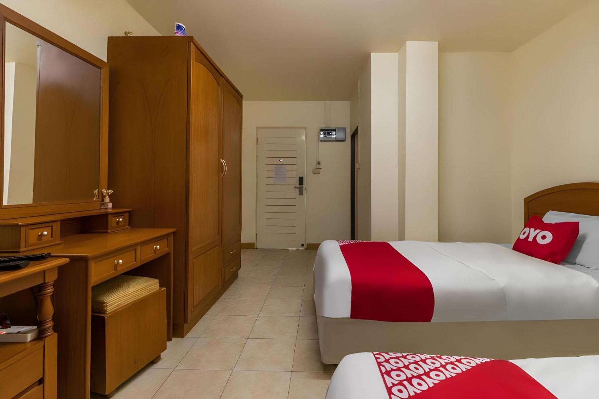 Hotel Oyo 583 Sweethome 2*