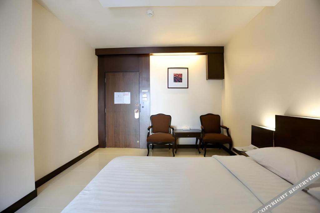 Hotel Synsiri Ladprao 130