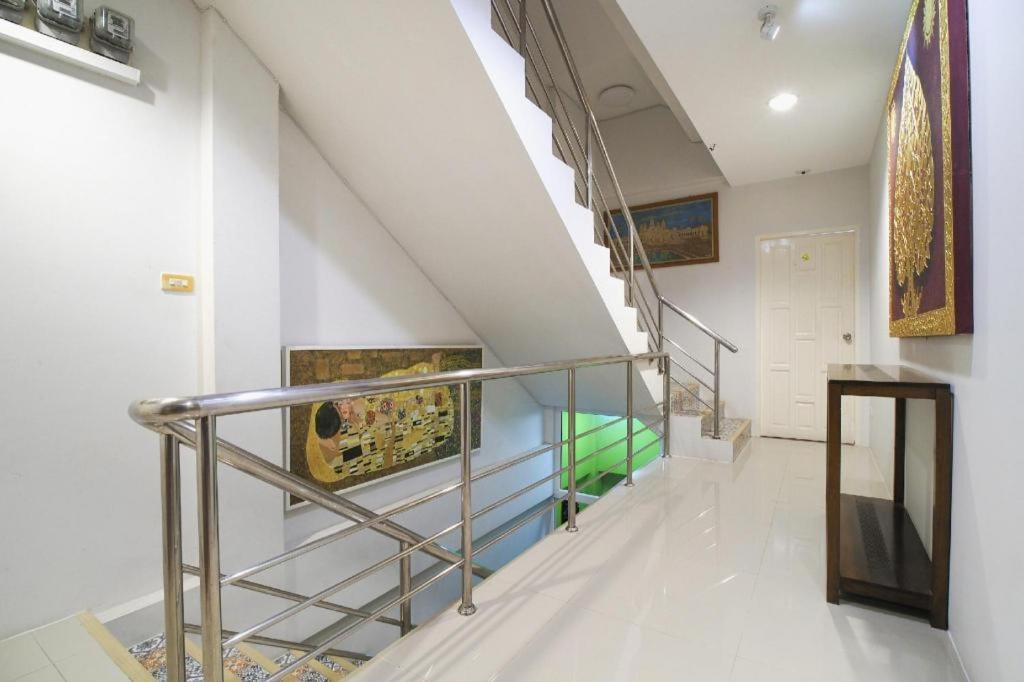 Hotel Oyo 818 Suksomboon