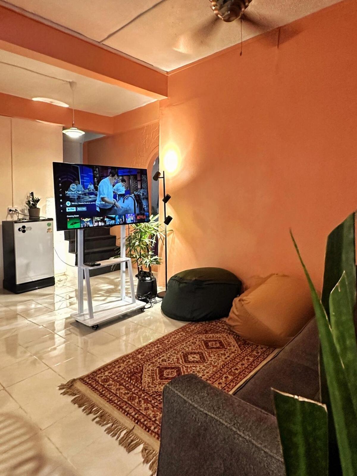 Garden Near Iconsiam & Chao-praya River Apartment Bangkok