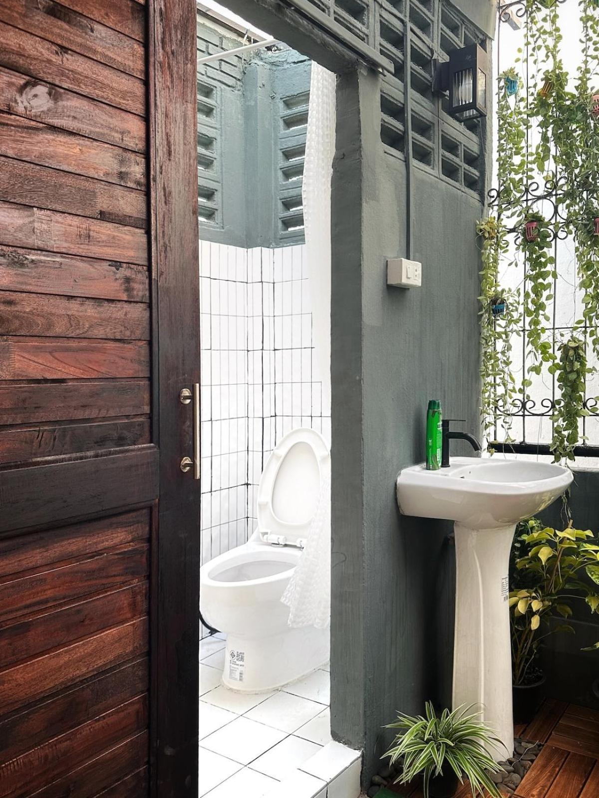 Garden Near Iconsiam & Chao-praya River * Bangkok