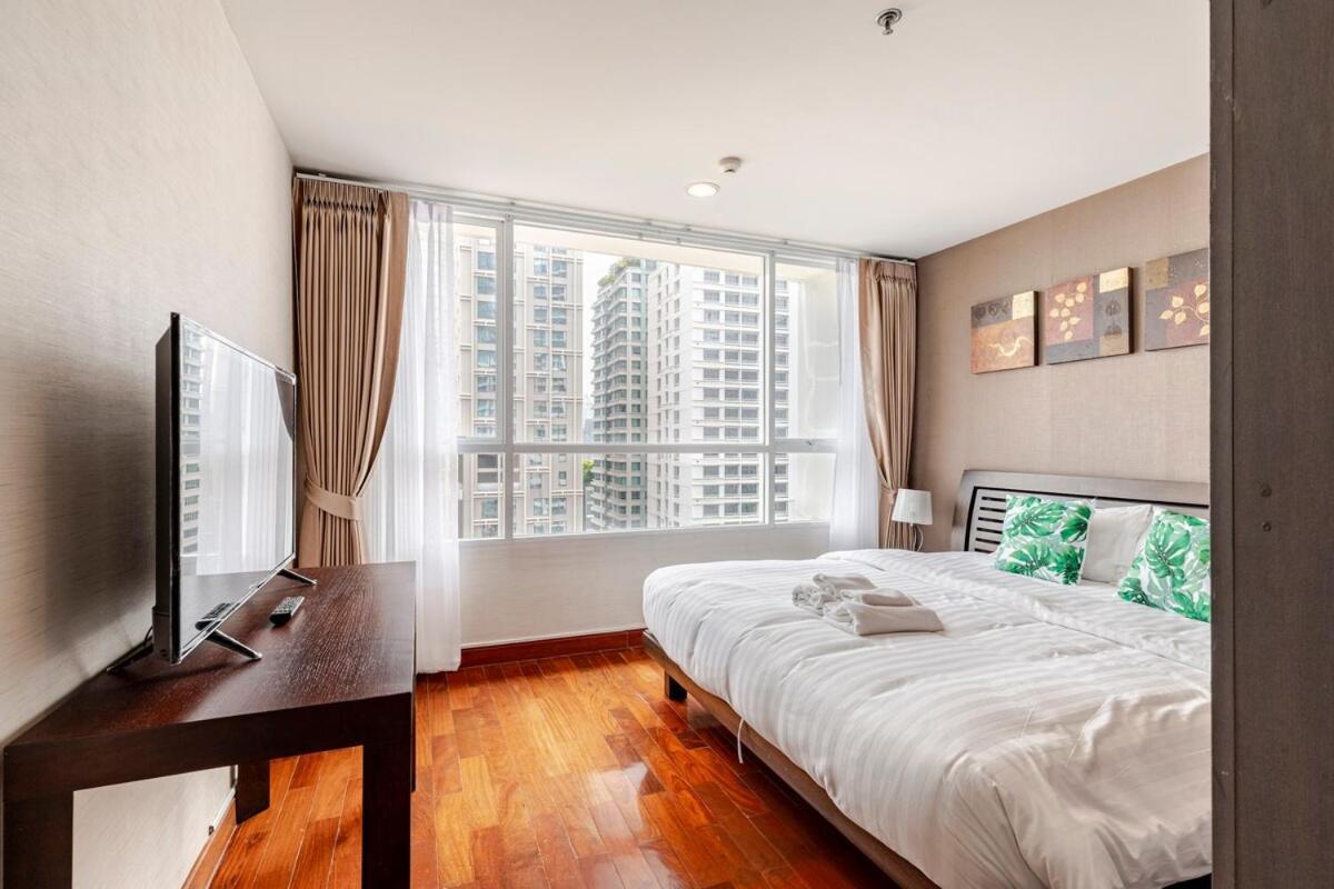 2 Bedroom In Downtown Bts Chitlom Bkk Apartment Bangkok