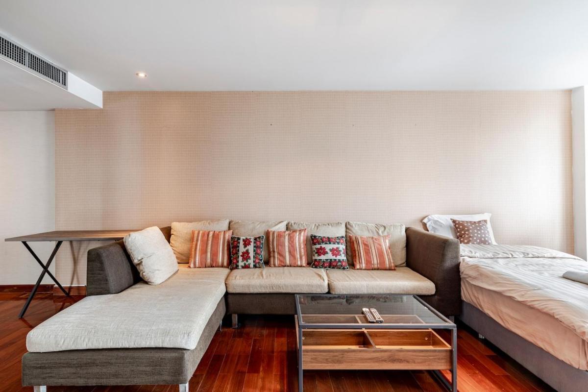 Apartment 2 Bedroom In Downtown Bts Chitlom Bkk Bangkok