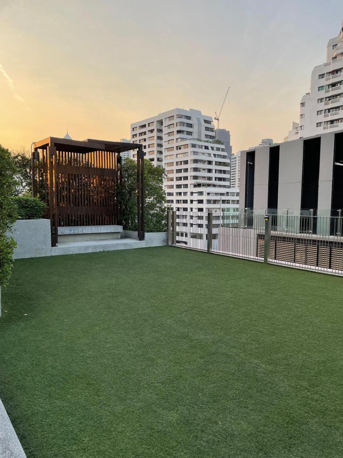 Apartment 4pax Mrt Bts Asoke, Terminal21