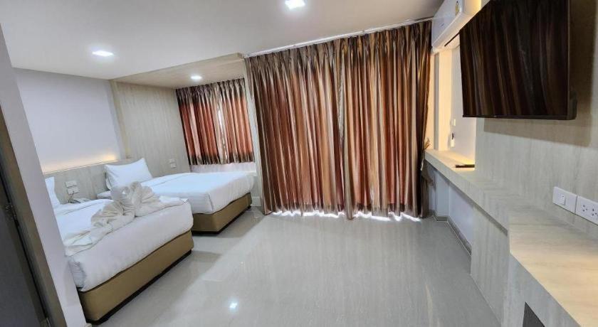 Sananwan Palace 2*