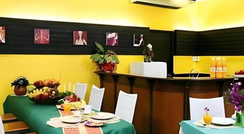 Hotel Comfort Bangkok