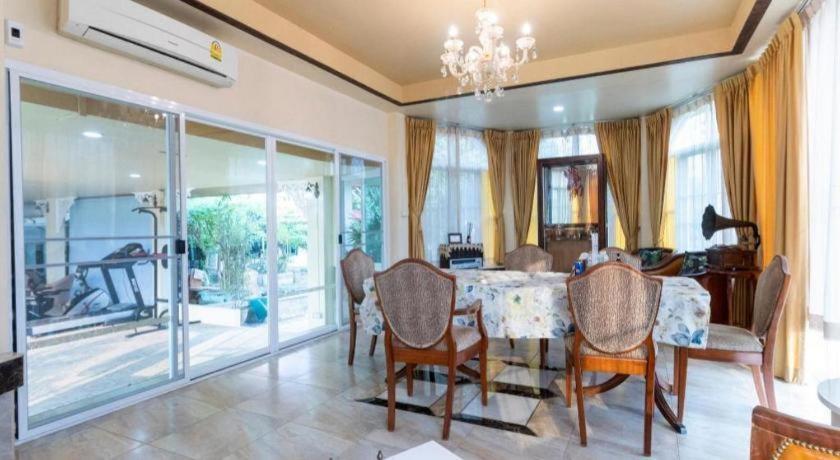 Oyo 750 Baan Suan Ampond Hotel 2*