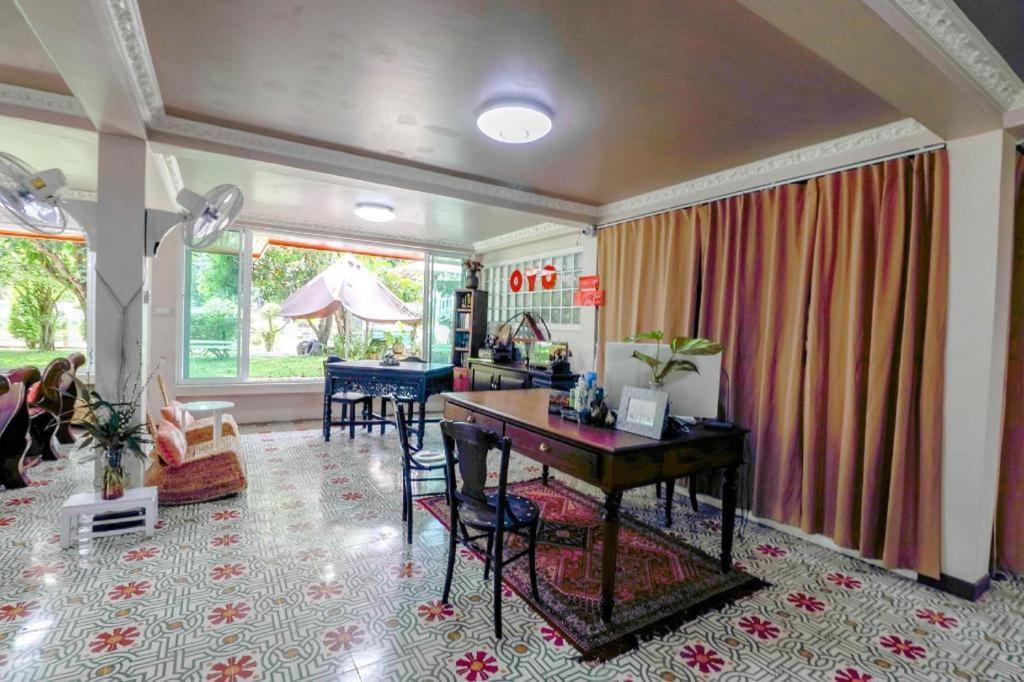 Oyo 750 Baan Suan Ampond Hotel 2*
