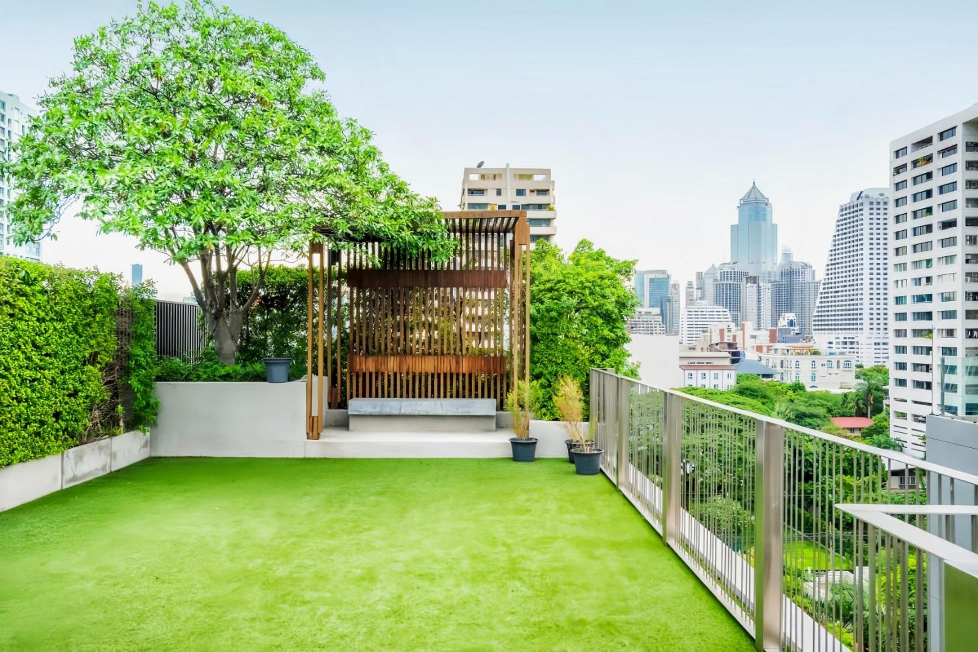 Circle S Sukhumvit 12 *