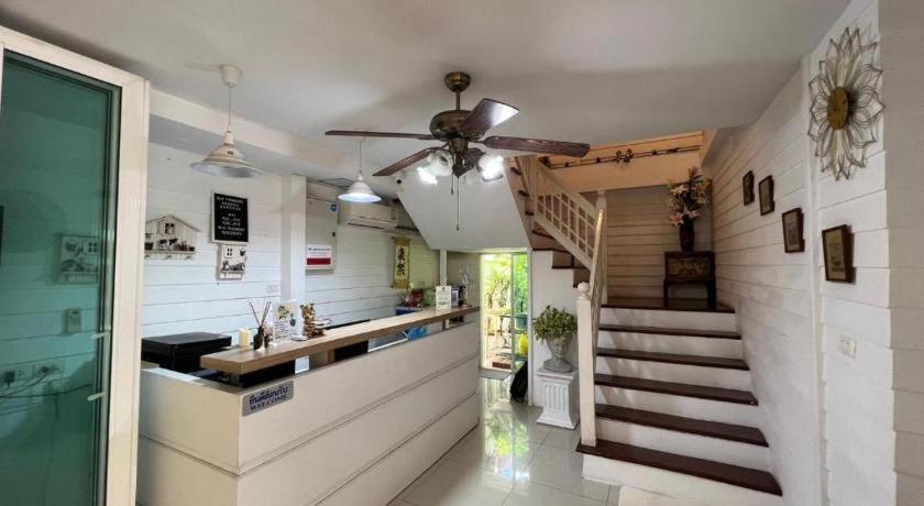 Ban Thungdang Housetel 2*