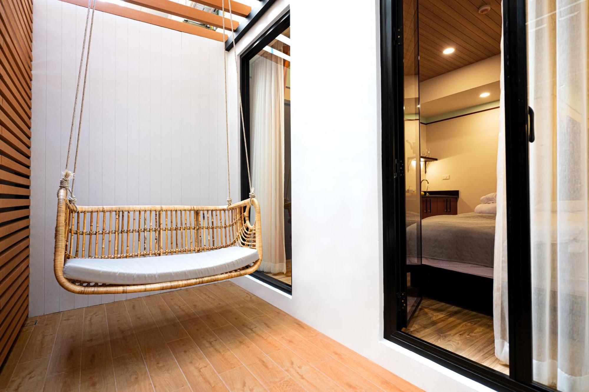 Axis Bangkok - Near Queen Sirikit National Convention Center *