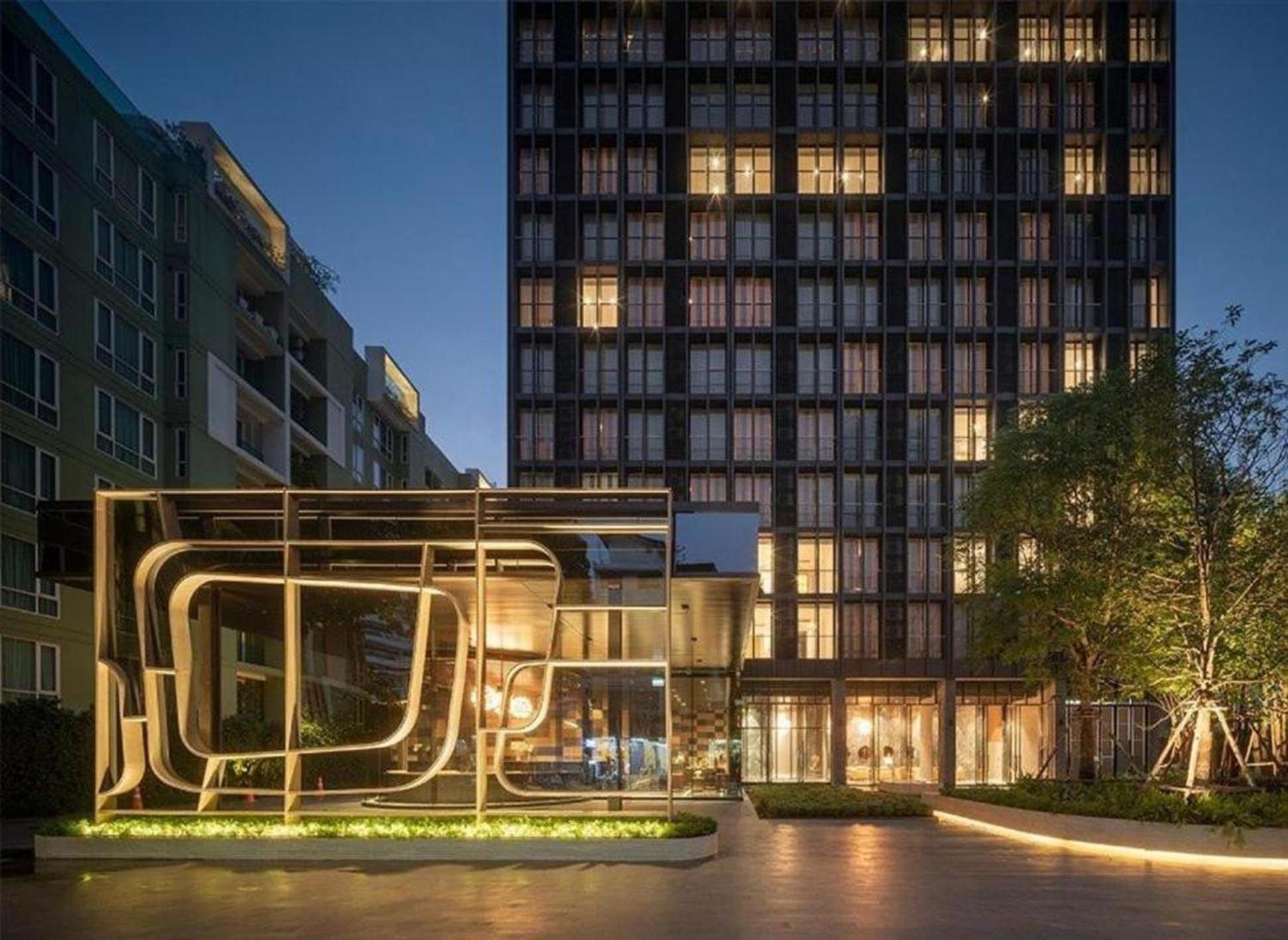 Apartment Phrom Phong 1br Luxe With Pool Gym Park Center Bangkok
